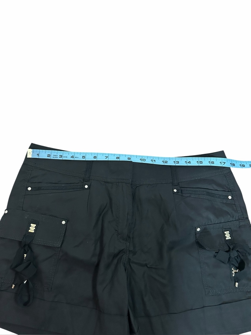 White House Black Market WHBM Black Cargo Shorts Silver Embellished Women’s 10 - Picture 9 of 13